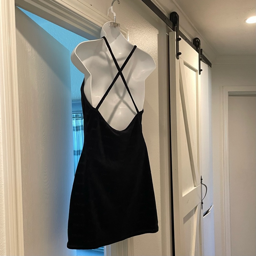 SKIMS Logo Velour Slip Dress Black - Picture 4 of 12